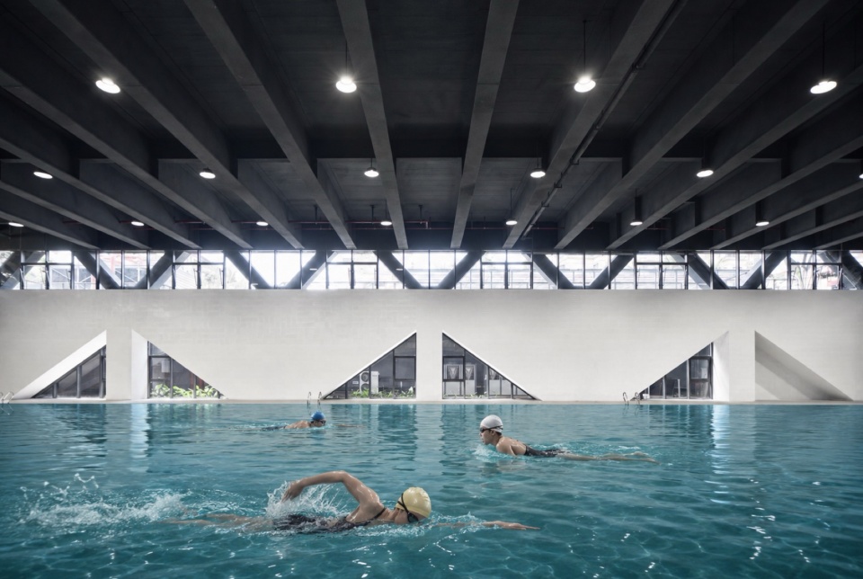 Haikou Workers Activity Center by CADG