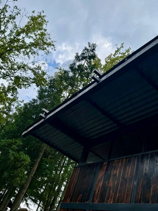 huangfengyan camping park visitor center by xj designagency