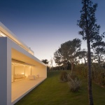 NIU N320 by Fran Silvestre Arquitectos