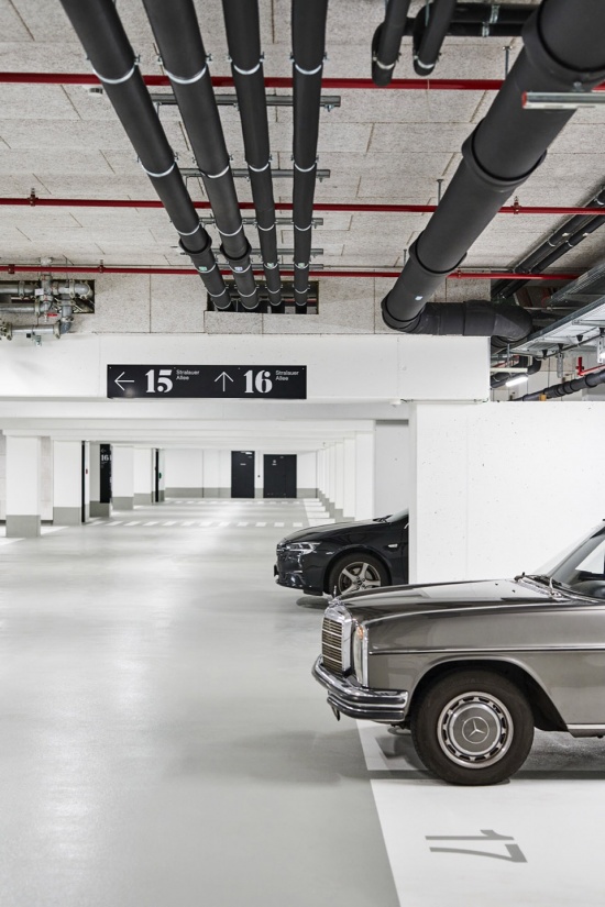 Dockyard Lobbies by Ippolito Fleitz Group