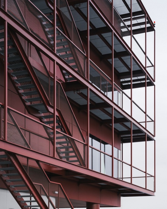 Elia Groups Service Center by OYO Architects