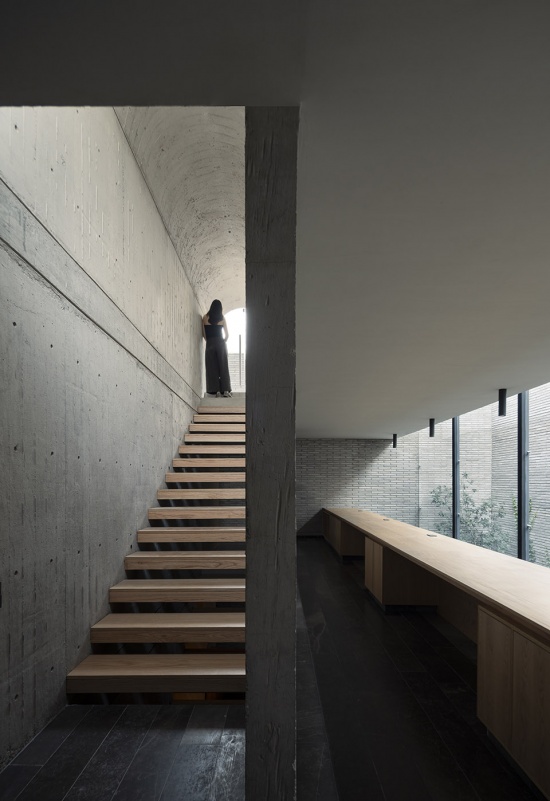casa refugio by taller segovia molina
