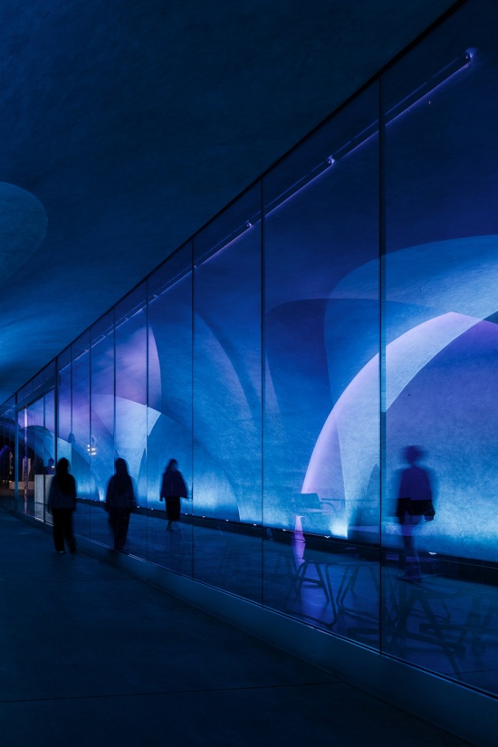 luminous tunnel dos restaurant by mars studio