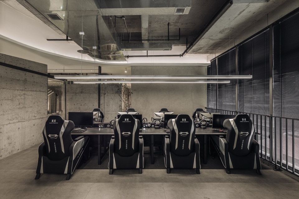 yun hai esports by two design