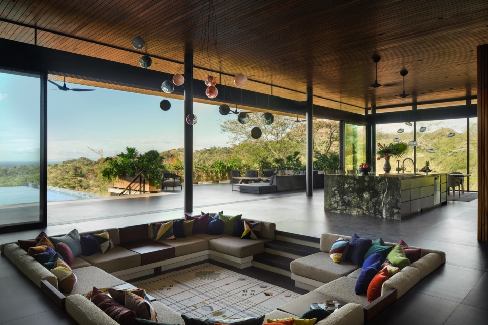 Casa Akiga by Studio Saxe