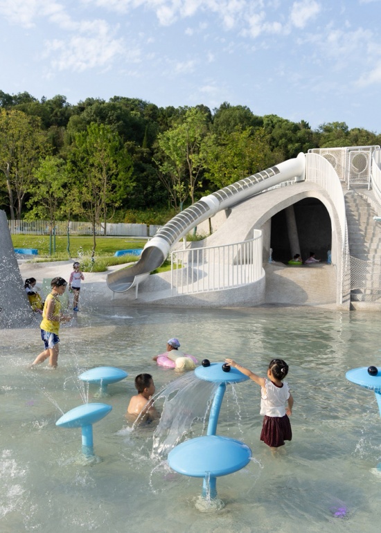 Liuquan Lake Water Discovery Park by HID Landscape Architecture