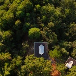 Huangfengyan Camping Park Visitor Center by XJ DesignAgency