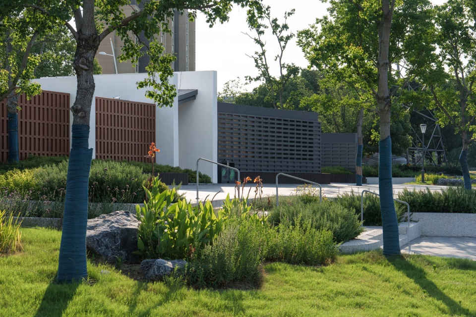 phase i landscape improvement project along the grand canal xinwu district wuxi by myp inc