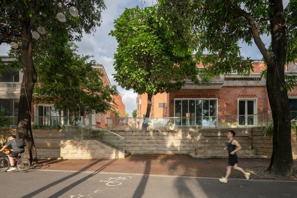 meitaowan hongweigang by atelier cns