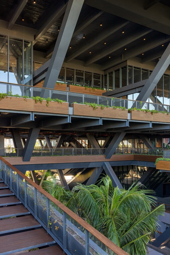 Haikou Workers Activity Center by CADG