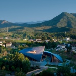 建设村村民服务中心（会东之眼），四川凉山 / 中建西勘院