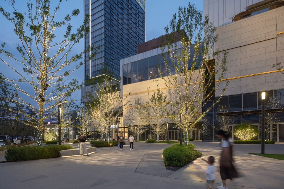 Nanjing Alibaba Center Landscape Design by FLO