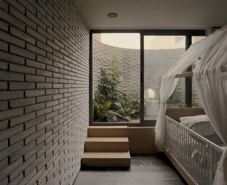 casa refugio by taller segovia molina