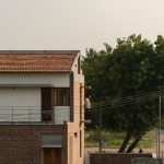 门槛之家，印度 / Madras Spaces