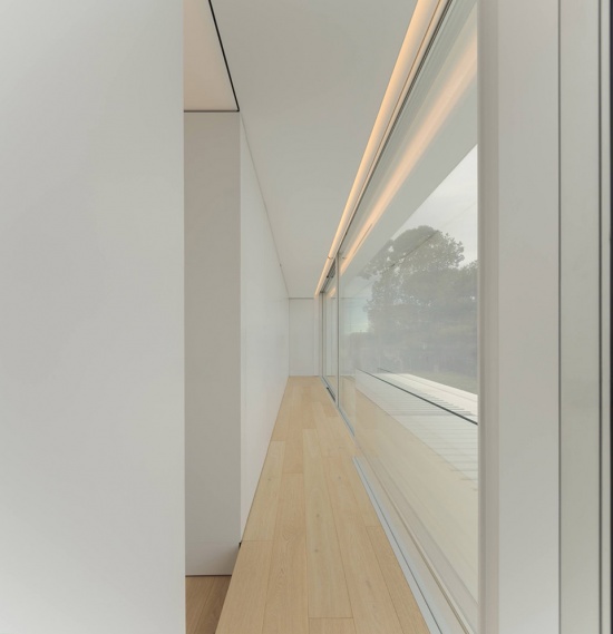 NIU N320 by Fran Silvestre Arquitectos