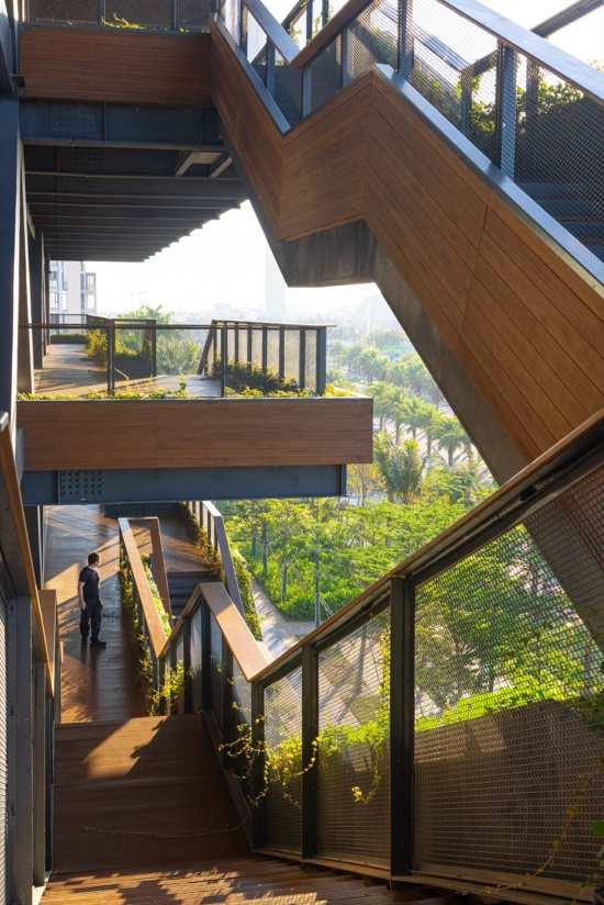 Haikou Workers Activity Center by CADG