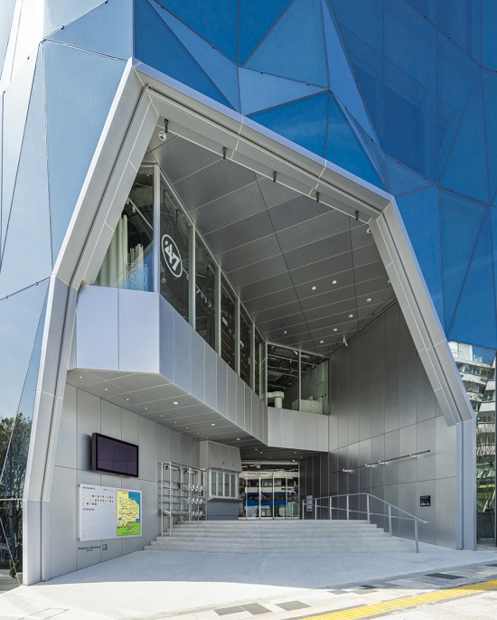 harajuku square by nikken sekkei akihisa hirata architecture office