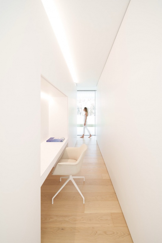 NIU N320 by Fran Silvestre Arquitectos