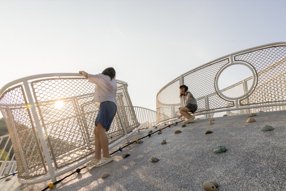 Liuquan Lake Water Discovery Park by HID Landscape Architecture