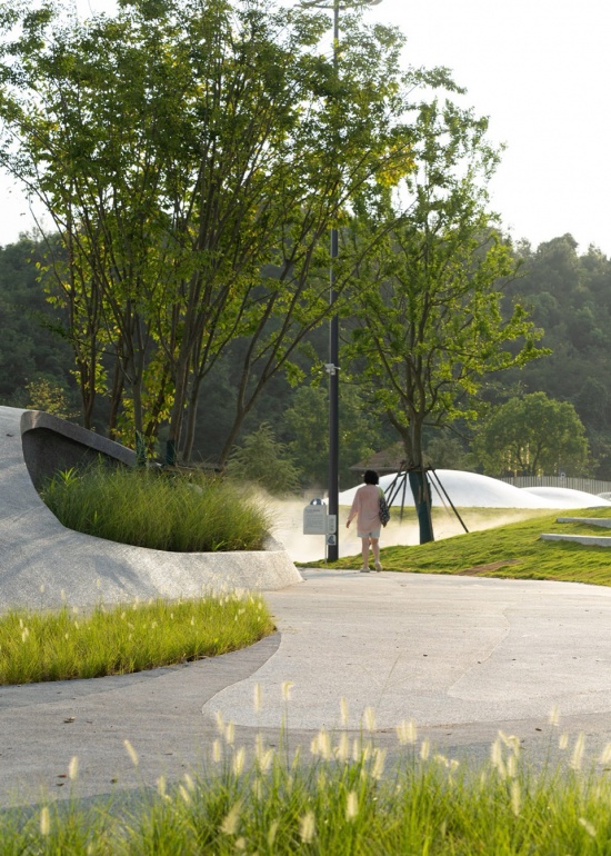 Liuquan Lake Water Discovery Park by HID Landscape Architecture