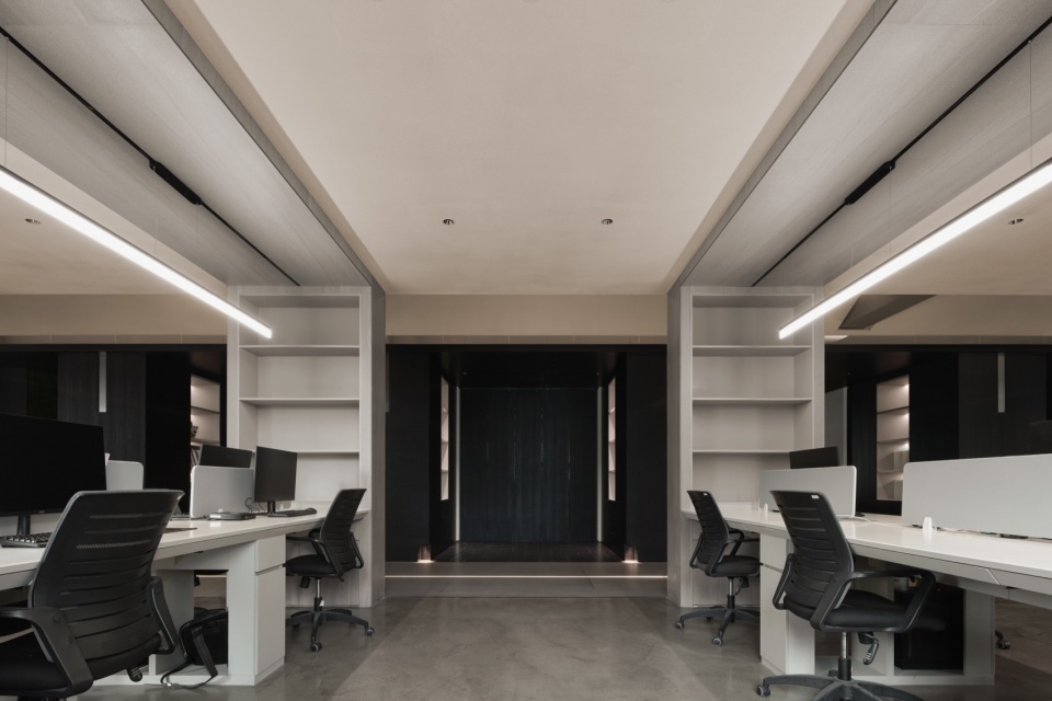 PROGOLD Leather Goods Headquarters by PMT Partners Ltd