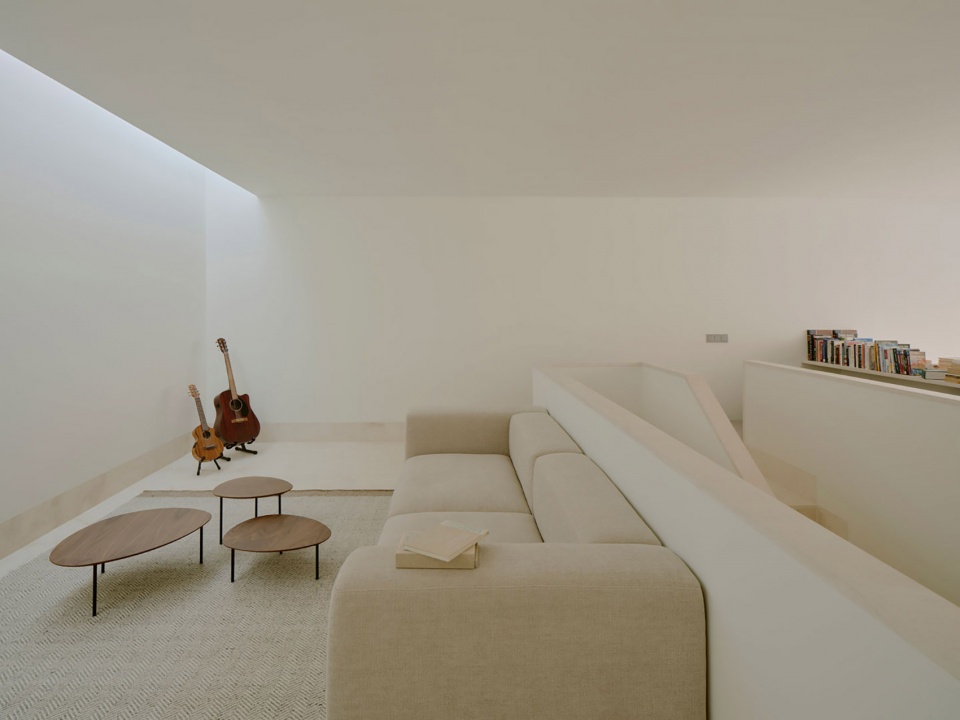 nested house by iterare arquitectos