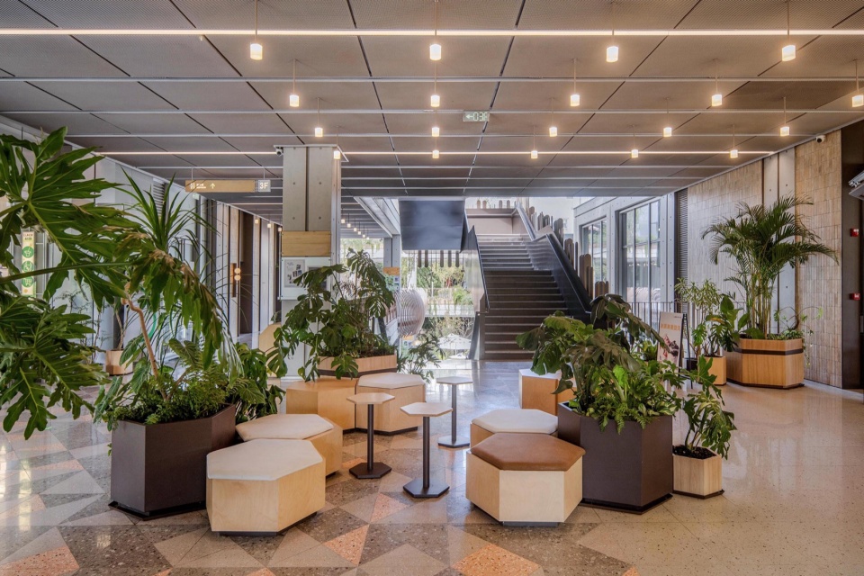 Wanhua Green Heart Food Market Yunlang Canteen by XU Studio