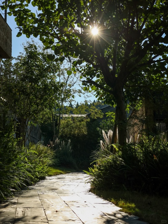 guangzhou ji yun yao resort landscape design by line plus