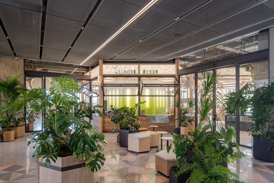 Wanhua Green Heart Food Market Yunlang Canteen by XU Studio