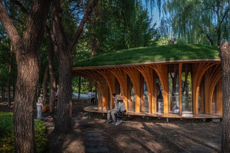 WEST GARDEN FLORIST by LUOstudio