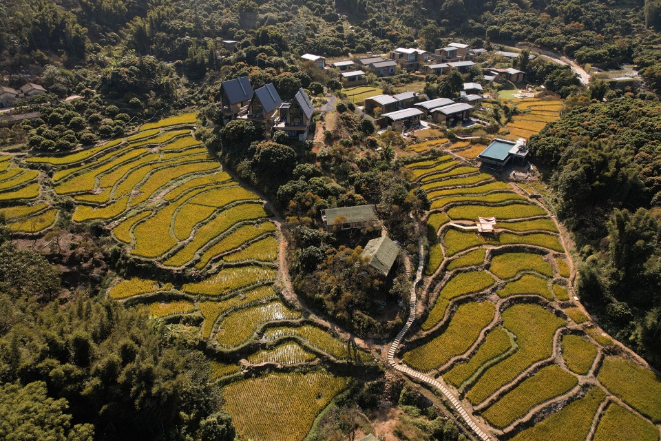 guangzhou ji yun yao resort landscape design by line plus