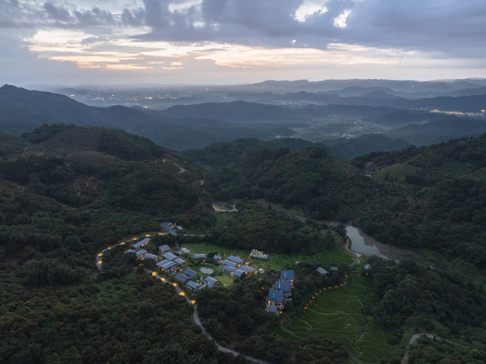 guangzhou ji yun yao resort landscape design by line plus