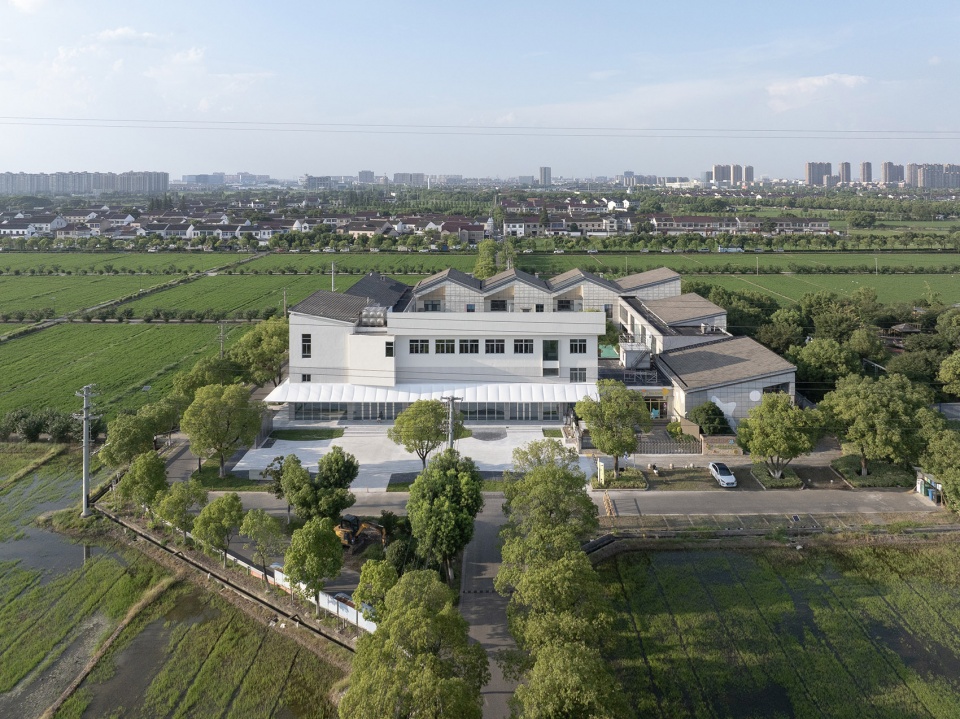 qingdeng village public gallery by atelier anonymou
