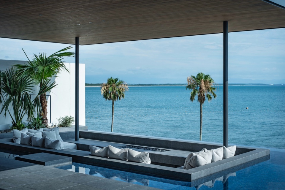 NOT A HOTEL AOSHIMA 20 by GENERAL DESIGN ybs