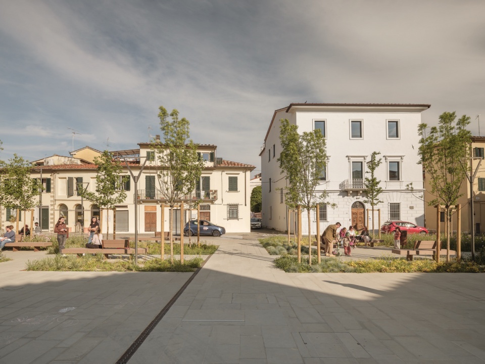 Piazza San Lorenzo Redevelopment by MICROSCAPE erd