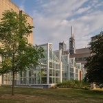 麦克马斯特大学生命科学楼与温室，加拿大 / Moriyama Teshima Architects