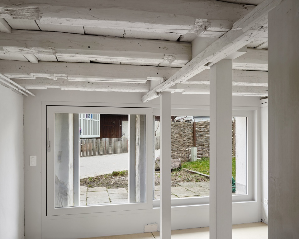 transformation flarzhaus uster by balissat kacani stefan wulser