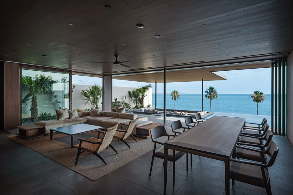 NOT A HOTEL AOSHIMA 20 by GENERAL DESIGN