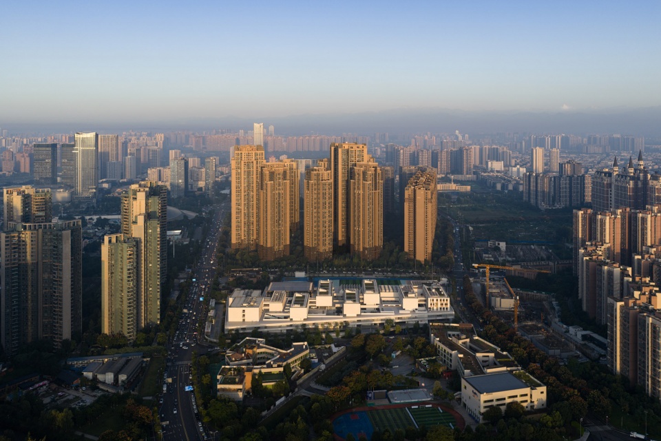 chengdu haiyang road middle school by changwu architects