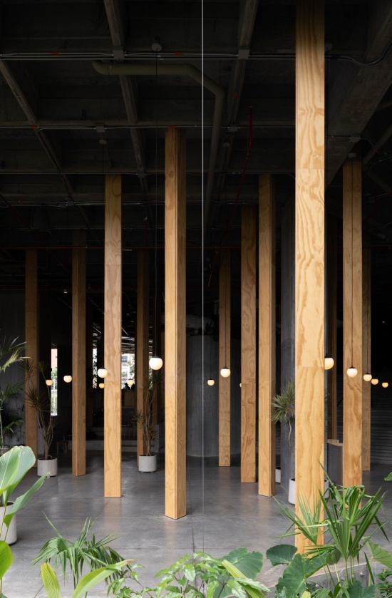 31 columns by studio cadena