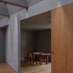 Yearly Plan House by HUI PAN ARCHITECTS