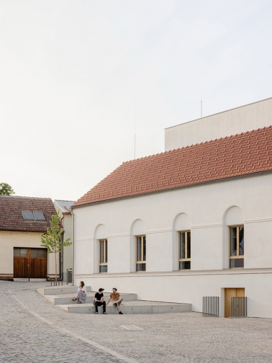 Stara hasicka New Community Centre by schwerpunkt