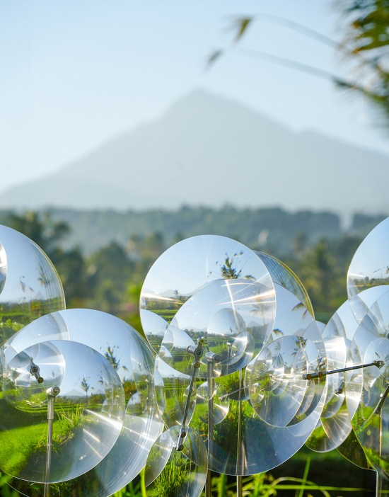 eccentric lenses by vincent leroy