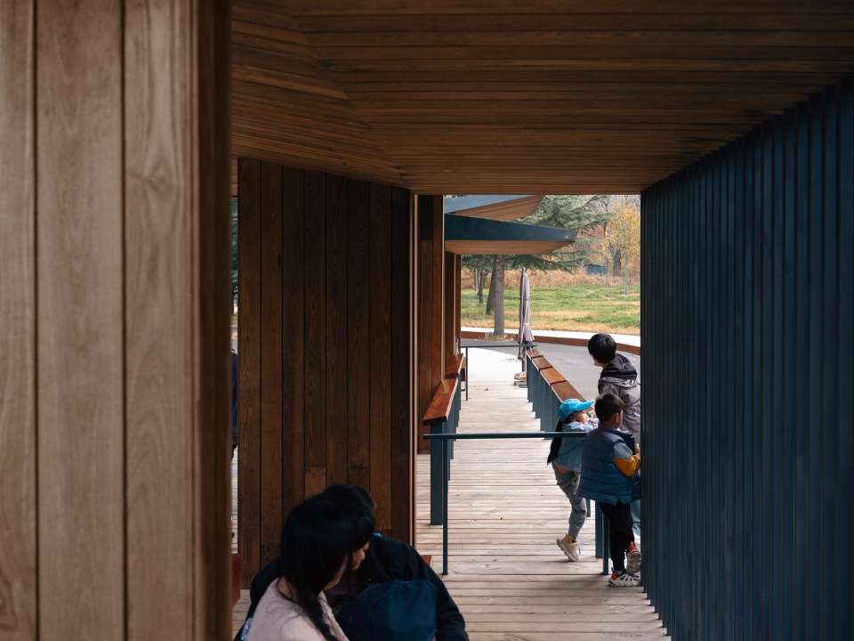 mist peak terrace at shimenli area by atelier scale