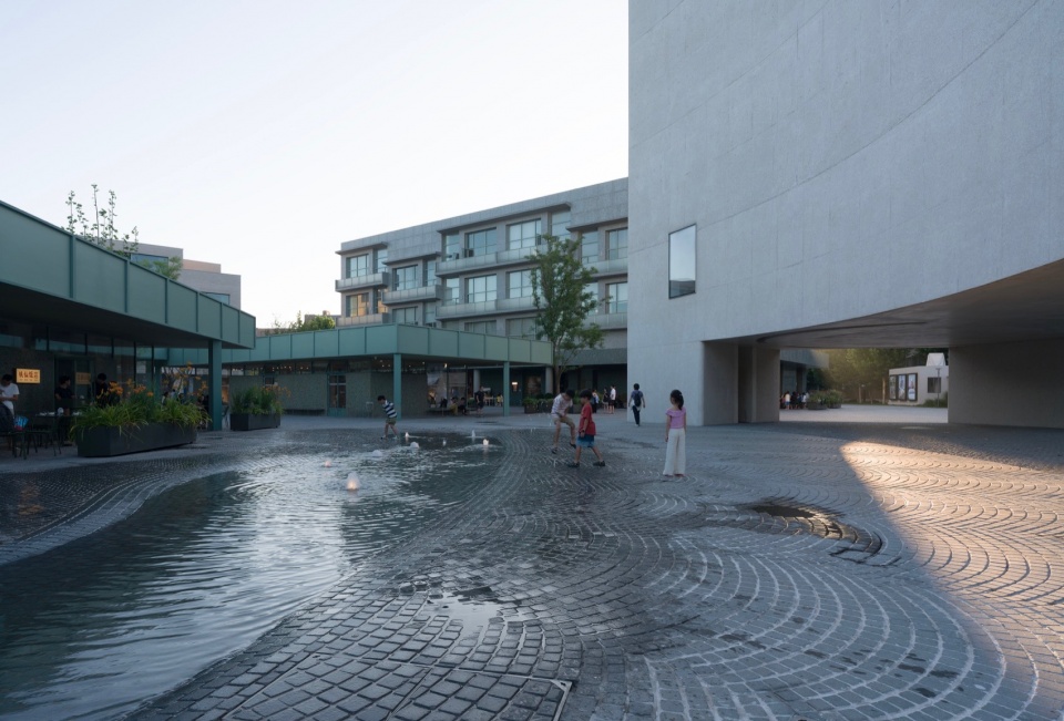 Aranya Youyi Bay Community Regeneration by genarchitects