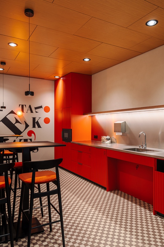 ING Hubs Poland Office by MIXD