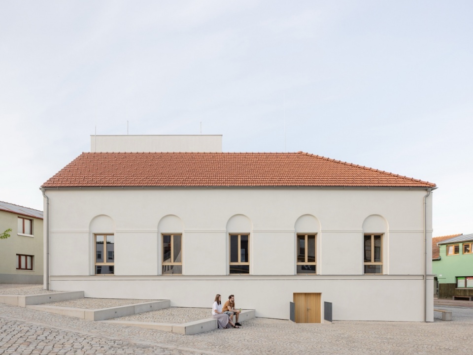 Stara hasicka New Community Centre by schwerpunkt