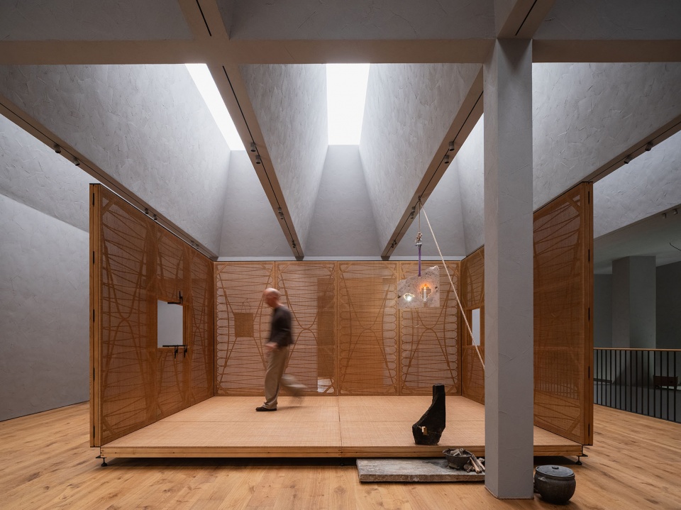 Yearly Plan House by HUI PAN ARCHITECTS