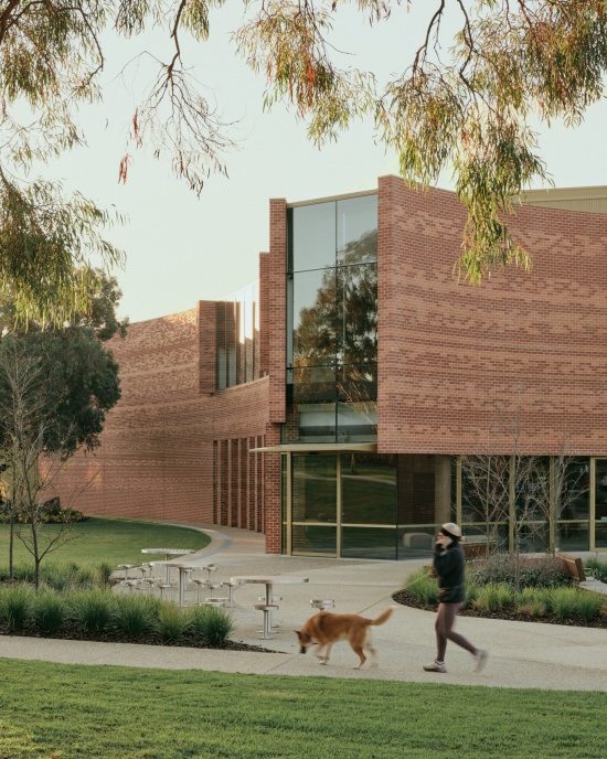 the round whitehorse centre by bkk architects