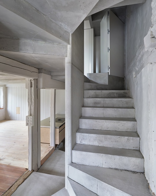 transformation flarzhaus uster by balissat kacani stefan wulser